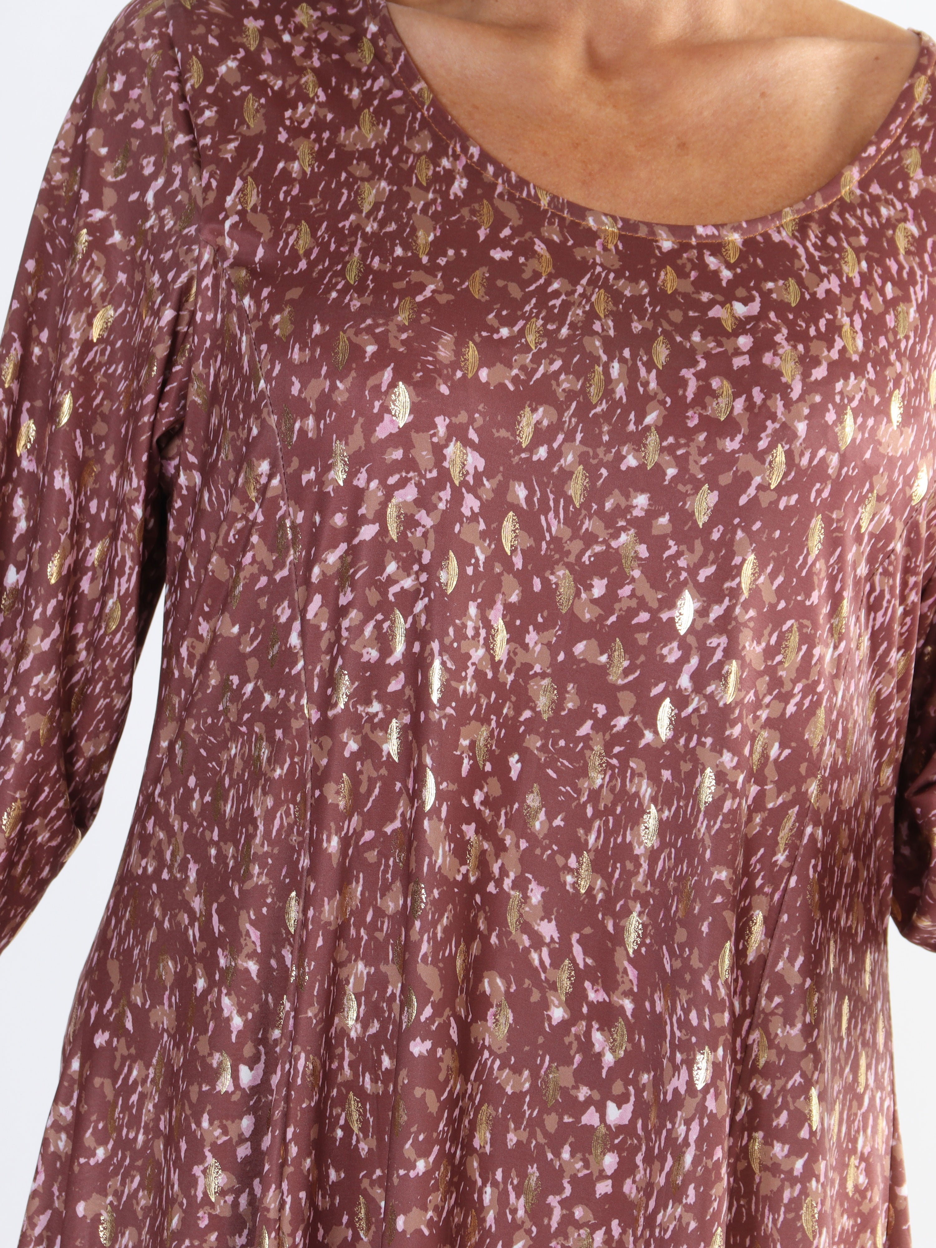 Maj Pattern L/S - Klänning med resår i print med gulddetaljer